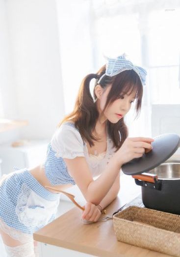 《年轻的女仆》在线观看_暖暖免费观看视频