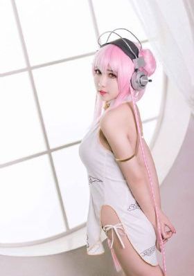余男狂怒_720电影在线看