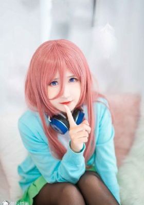 《折腰》短剧免费观看_剧情片在线播放