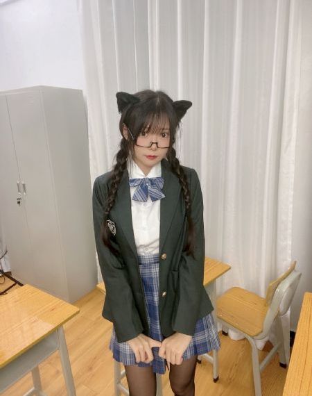 圣斗士星矢冥王篇_HD免费在线观看