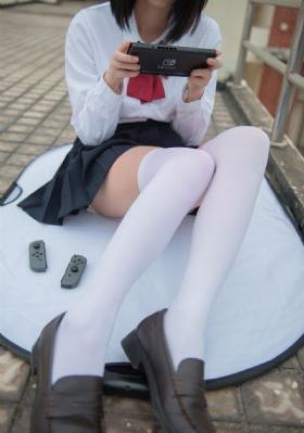 服装崩坏第一季动漫_4K电影完整版
