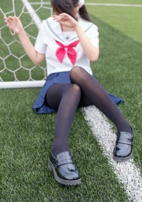 美女打扑克免费网站_1080免费观看韩国